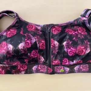 She Fit Luxe Sport Bra (Sz 4 Luxe)